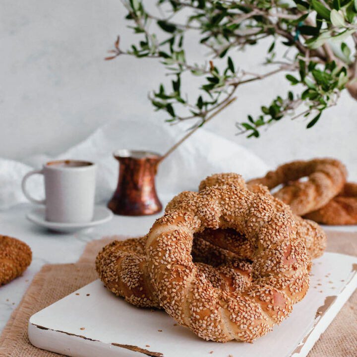 Greek Sesame Bread Rings (koulouri Thessalonikis) ~ Foodathlon