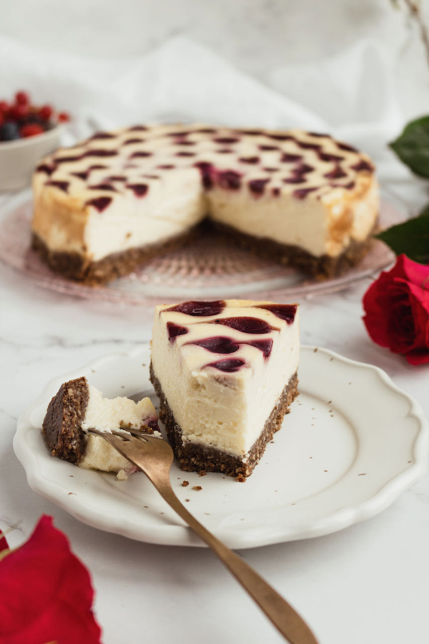 Hearty valentine's cheesecake served slice eaten
